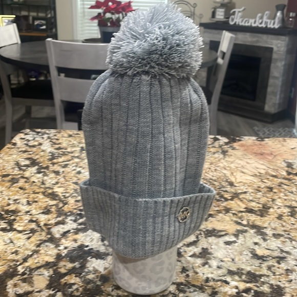 Michael Kors Beanie - Picture 2 of 2